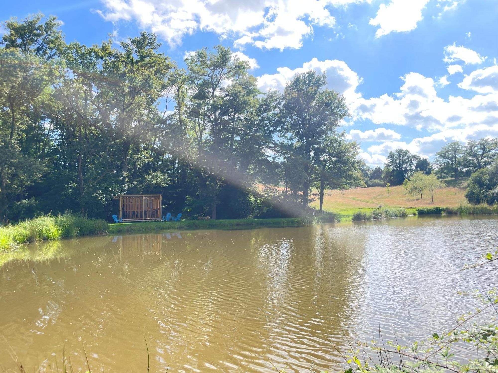 Gite Neuf Avec Jardin, Foret Et Etang Argenton Sur Creuse 외부 사진
